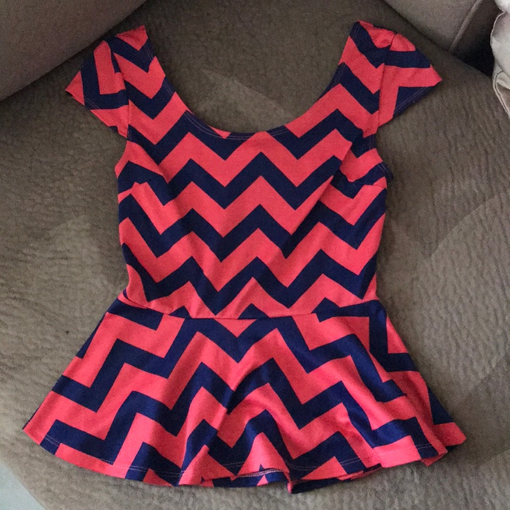 CHARLOTTE RUSSE ~ Open back blouse